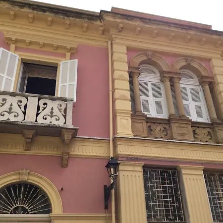 Casa Tonina Couette-café Carloforte (Isola di San Pietro)