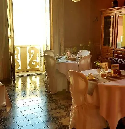 Casa Tonina Couette-café Carloforte (Isola di San Pietro)