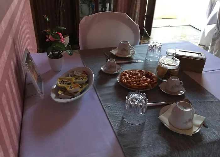 Casa Tonina Bed and Breakfast Carloforte (Isola di San Pietro)