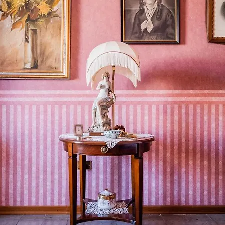 Casa Tonina *