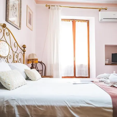 Casa Tonina Bed & Breakfast Carloforte (Isola di San Pietro)