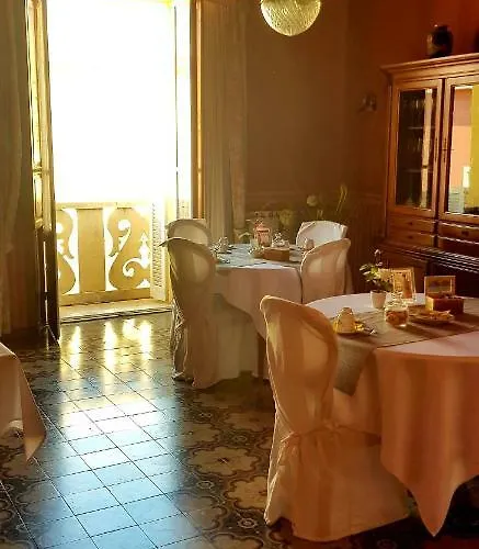 Casa Tonina Nocleg ze śniadaniem Carloforte (Isola di San Pietro)